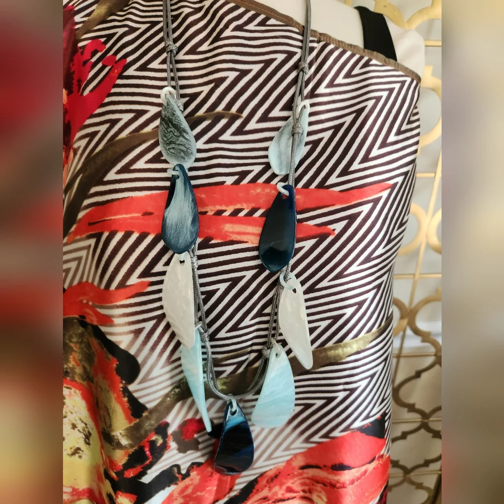 Blue and Grey Resin Necklace - Picture 14 of 16